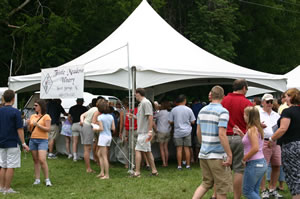 Thistle Meadow Winery tent
